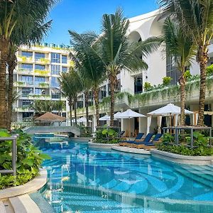La Green Hotel And Residence